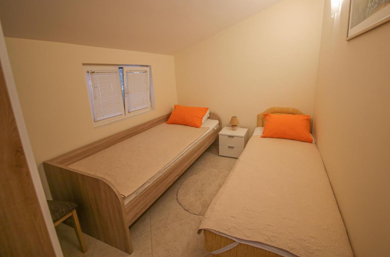 Goga Apartment Котор Екстер'єр фото